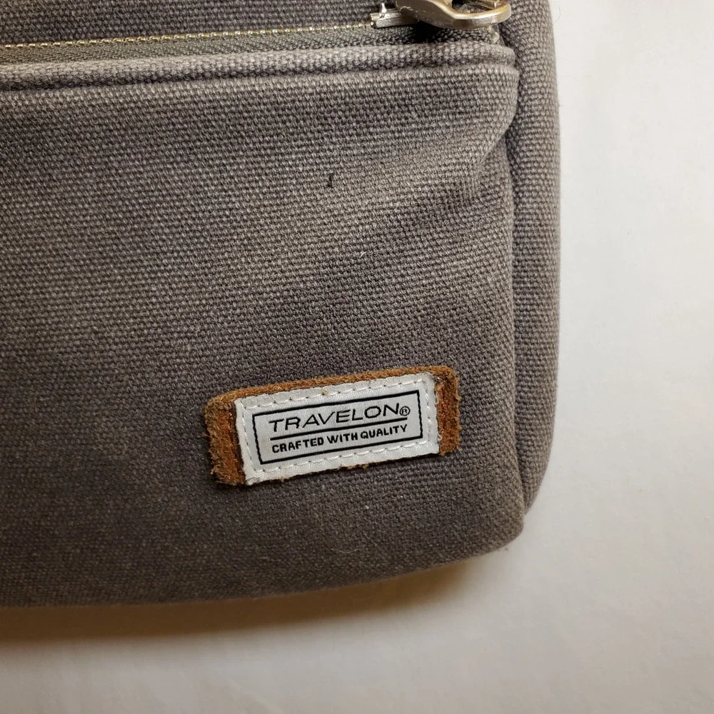 Travelon crossbody bag